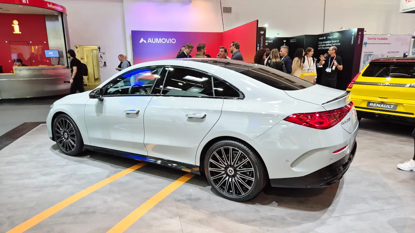 IAA 2025 / ИИ Google в Mercedes CLA