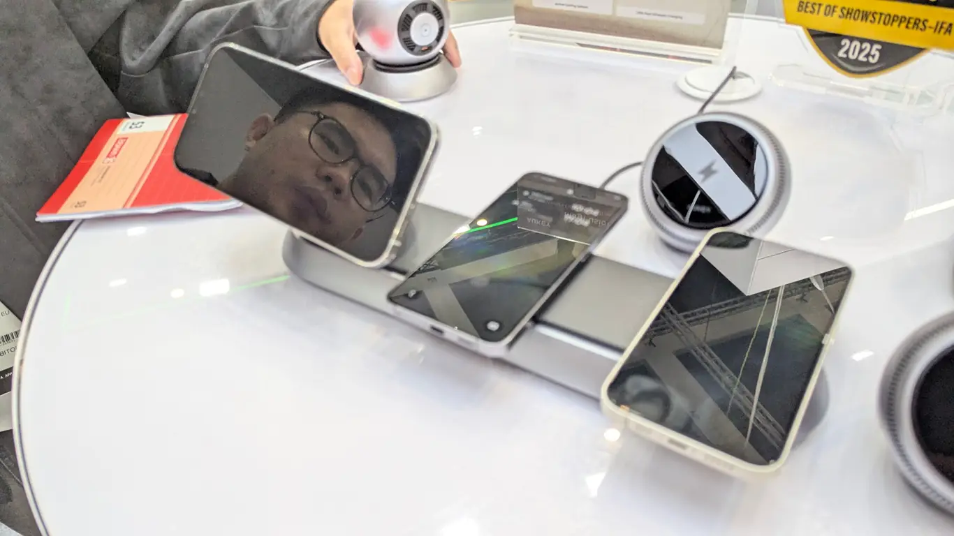 IFA 2025 / Aukey MagFusion ARK