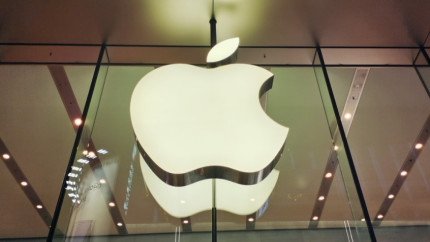 Компания Apple помешает функционированию неоригинальных зарядок для iPhone