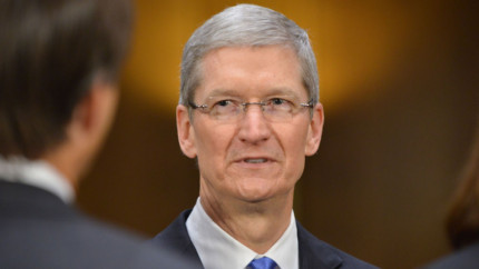 Apple не планирует сокращать сотрудников