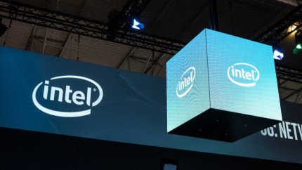 Компания Intel вновь открыла доступ к своим программам для россиян