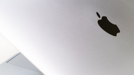 Ноутбук MacBook Air с OLED-экраном будет представлен в 2024 году
