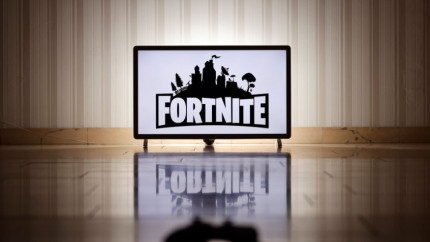 Вышел патч в духе «Атака титанов» для Fortnite