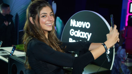 В Сеть слили характеристики смартфонов Samsung Galaxy S24
