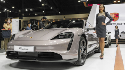 Porsche и Google ведут переговоры о доступе к сервисам