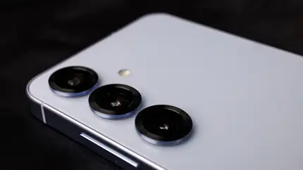 Galaxy S27 Ultra может получить новый дизайн камер и огромную батарею