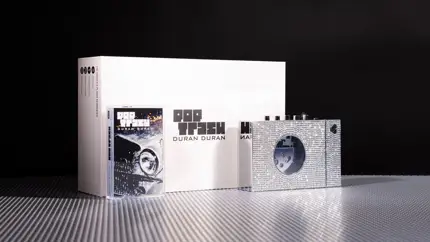 Для тех, кто застрял в прошлом: представлен кассетный плеер в стиле Duran Duran