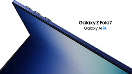 Для тех, кому нечем заняться: блогер решил вручную сложить Galaxy Z Fold 7 200 000 раз