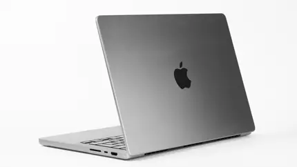 Блогер испытал систему охлаждения нового MacBook Pro на M5