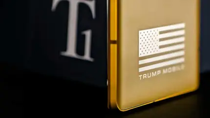 На корпусе Trump Mobile T1 нашли ошибку в изображении флага США