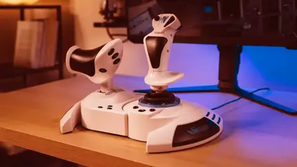 Thrustmaster представила T.Flight Hotas 5 для Microsoft Flight Simulator